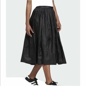 NEW Adidas Originals Pleated Skirt